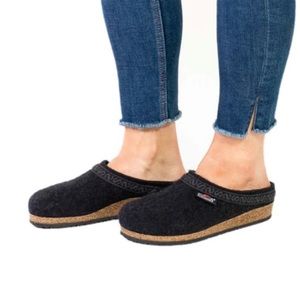 Stegmann Woolfelt Comfort Clogs Graphite